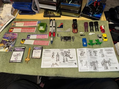 Transformers G1 Vintage Lot Starscream, Dead-End, Ravage Accessories & Paperwork