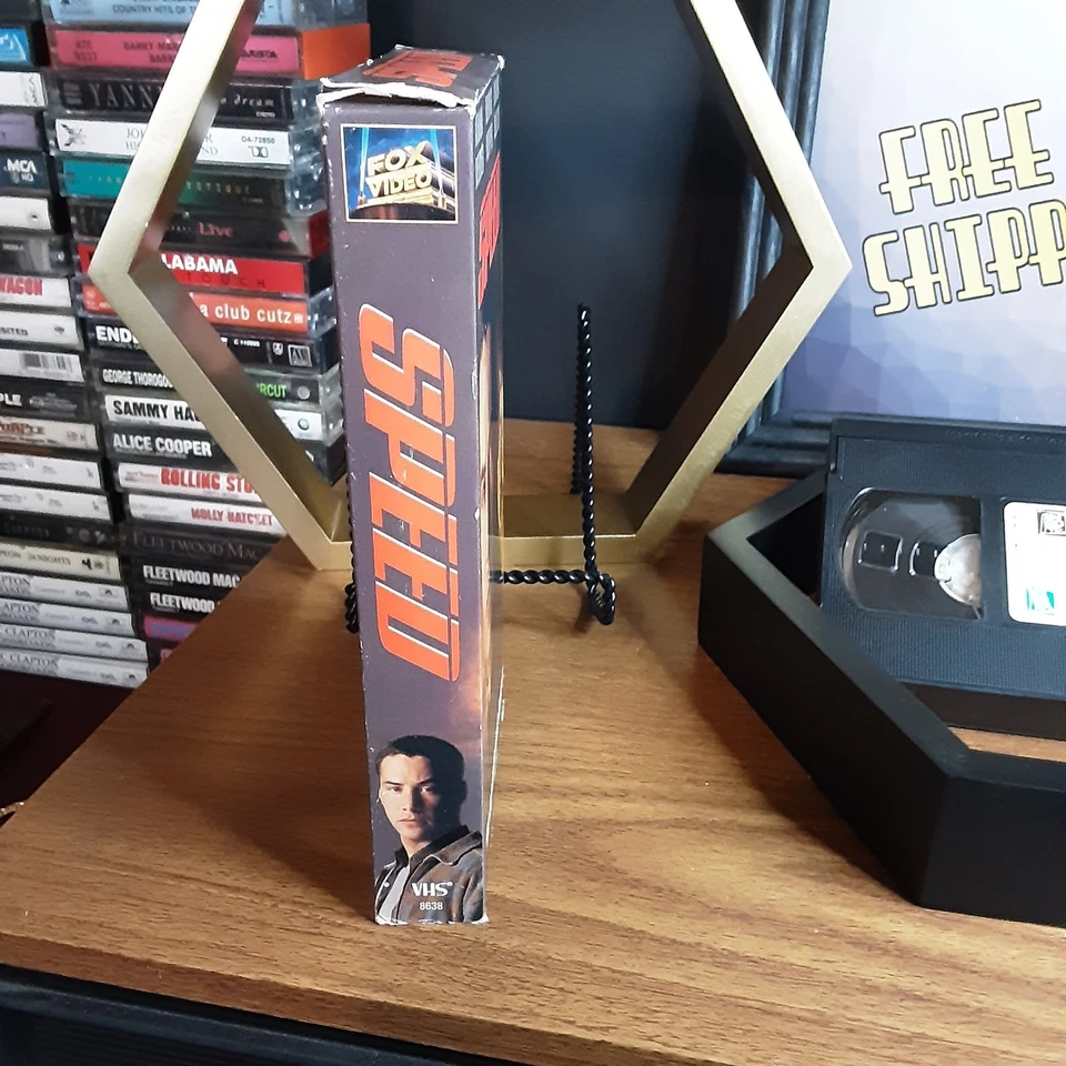 Speed - VHS 1994 - Keanu Reeves - Free Shipping! Buy 2 Get 1 Free!!! - Image 4 of 4