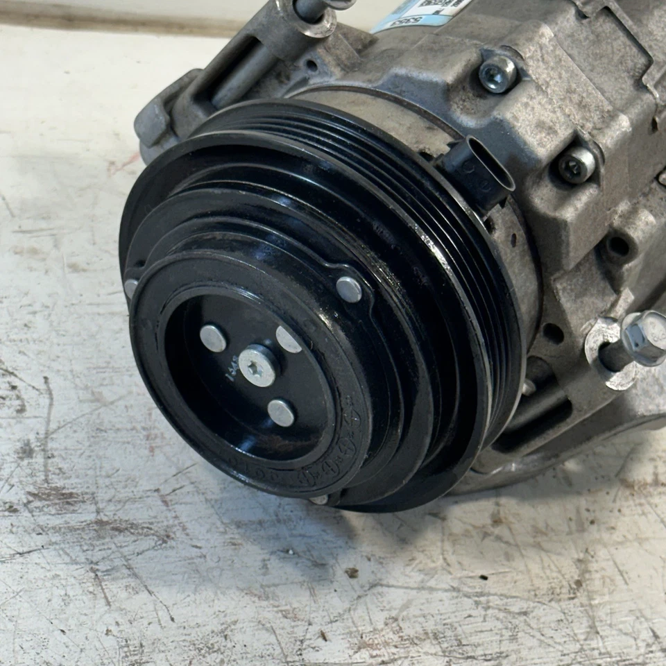 New Take Off OEM GM 22785353 Chevy Camaro 2010-14 AC Compressor & A/C Clutch - Image 4 of 4