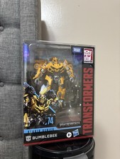 Hasbro Transformers Studio Series 74 Bumblebee Deluxe Transforming   Backdrop