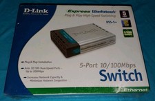 D-Link DSS-5+ Plug & Play High Speed Switchin...