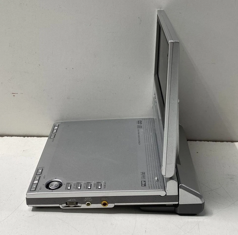 Panasonic DVD-LV50 Silver Portable DVD Player AC Adapter - Image 3 of 4