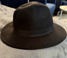 H&M Men s Black Solid Fedora Hat Size L/58 Cl...