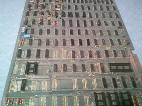 Atari ASTEROIDS Arcade Video Game PCB for parts or repair