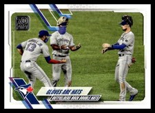 2021 Topps #539 Gloves Are Hats Gurriel Jr. Hernandez Cavan Biggio Blue Jays
