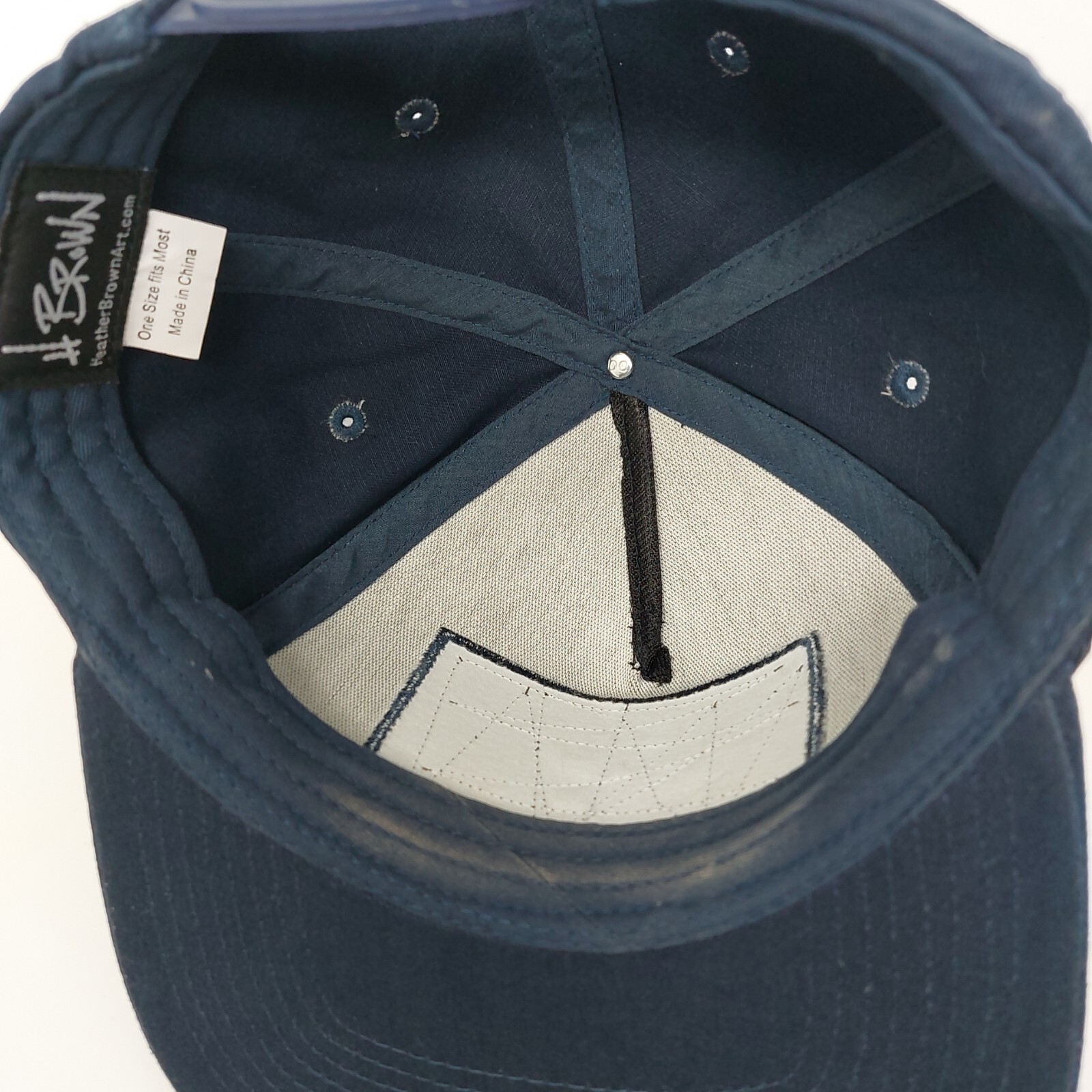 Heather Brown Art Large Patch Snapback Trucker Ha… - image 10