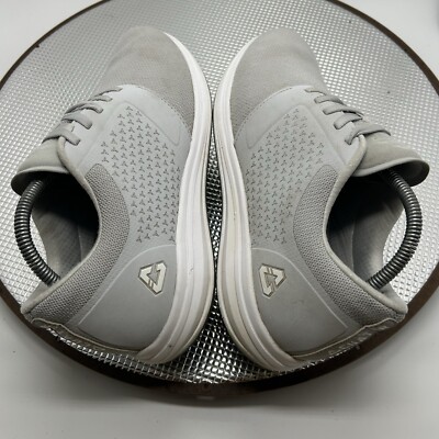 Cuater by Travis Mathew The Money Maker Mens Size 9  display picture 1