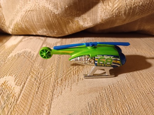 Hot Wheels Sky Show 68 Helicopter Toy Vehicle Mattel 2015 Green Blue Yellow... - Picture 7 of 7