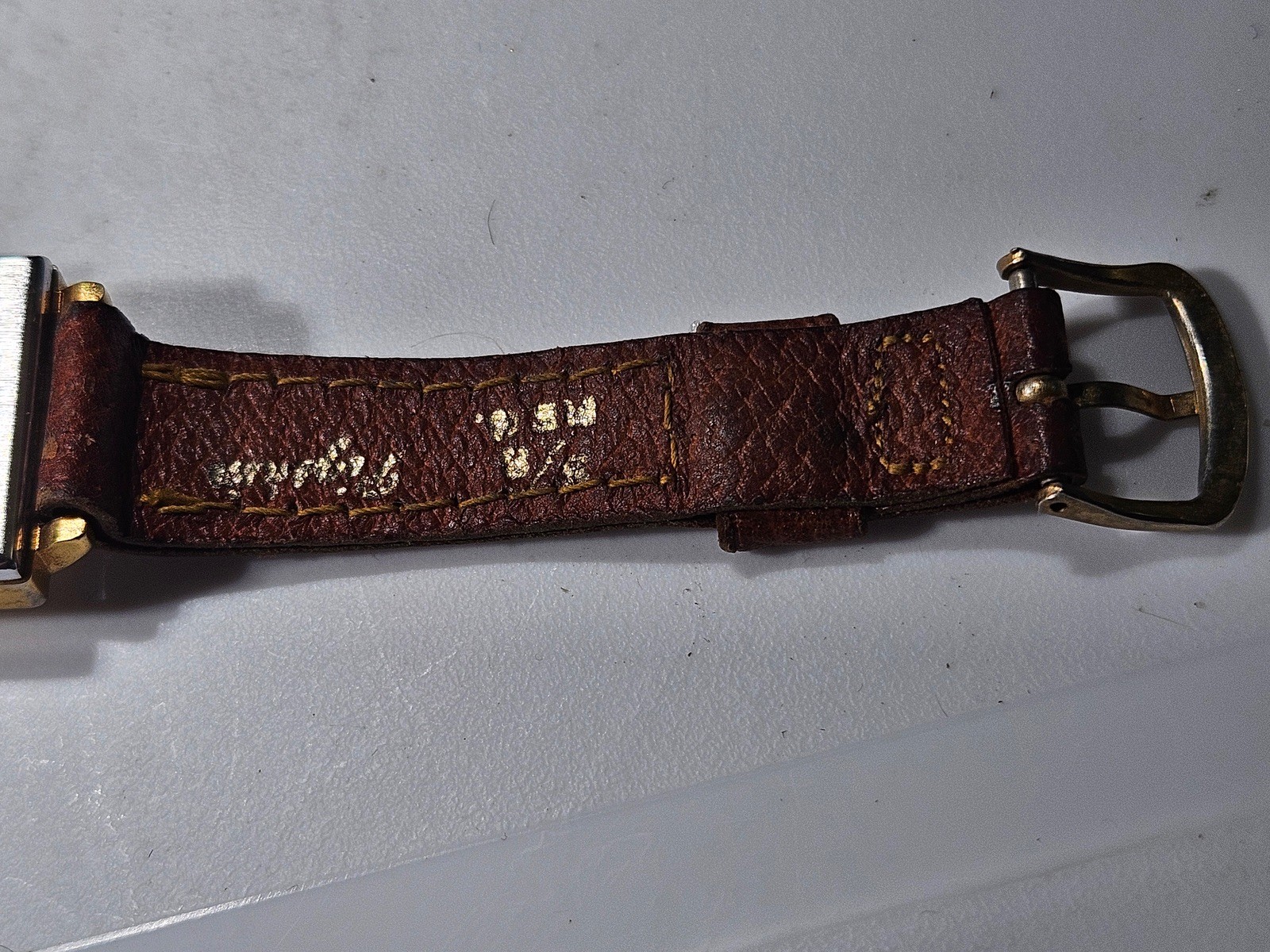 Vintage Spartus 17 Jewels Swiss Watch Gold Tone Rhinestone Square