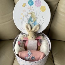 Peter rabbit Flopsy Bunny Baby Girl Gift Set - Up To 1 Month - Clothes/ Rattle