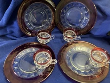 Set Of 4 (total of 8 pieces) Tiffan Franciscan Kings Crown Snack Plates w/ Cups