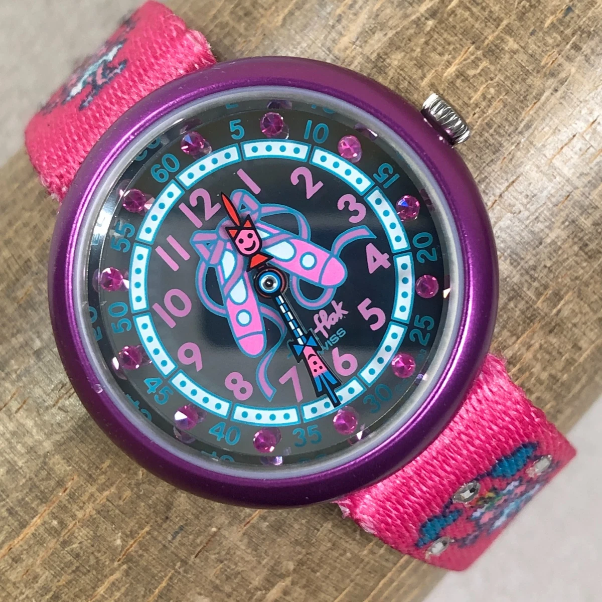 Boys 2013 Flik Flak Swiss Quartz WR Analog 33mm Dial Causal Round Watch (F230) Flik Flak Analog Round Wristwatches for sale | eBay main image 2
