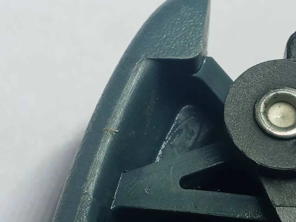 Manija de puerta interior verde lado derecho del pasajero Mercury Grand Marquis 92-97 Foto 4 de 4