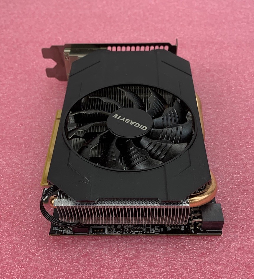 PCパーツ Gigabyte Nvidia 960GTX 3GB GIGABYTE NVIDIA GeForce GTX 960 2 GB Memory Computer
