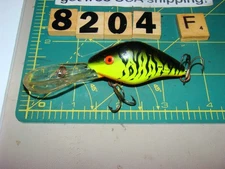 V8204 F TOM MANN'S  DEEP RAZORBACK GOOD COLOR FISHING LURE