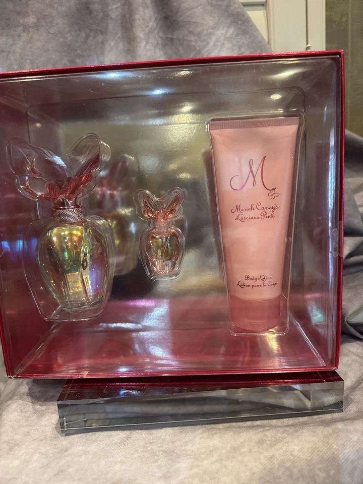 MARIAH CAREY LUSCIOUS PINK EDP GIFT SET (NOVO) Parfum Spray, 1.7 loção perfumada - Imagem 3 de 4
