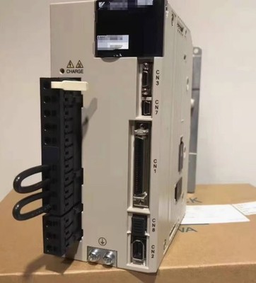 QTY:1 Driver   SGDV-5R5A11A *cm