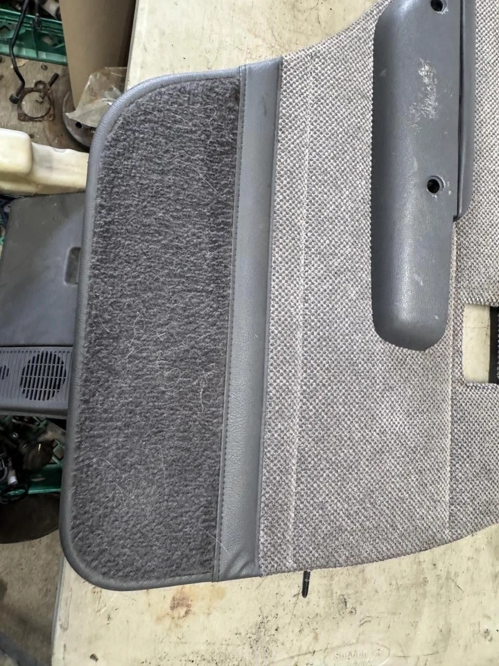 Driver Rear Left Door Panel 1990-1995 Toyota 4Runner Electric Windows - Image 3 of 4