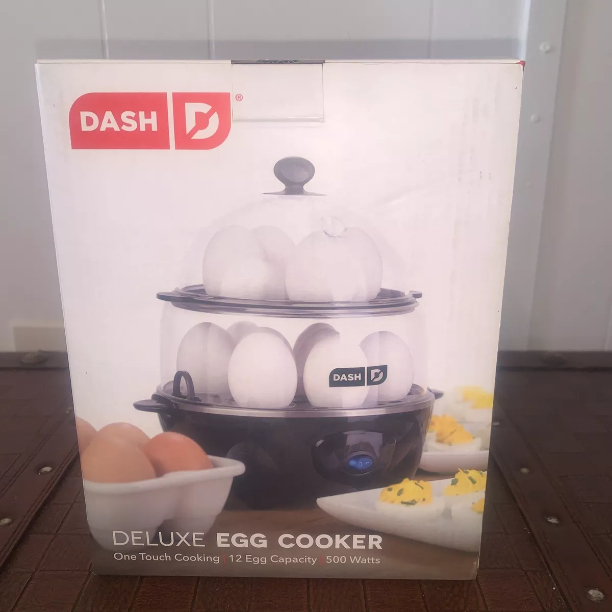 DELUXE EGG COOKER - DASH - 12 EGG CAPACITY ONE TOUCH COOKING NEW