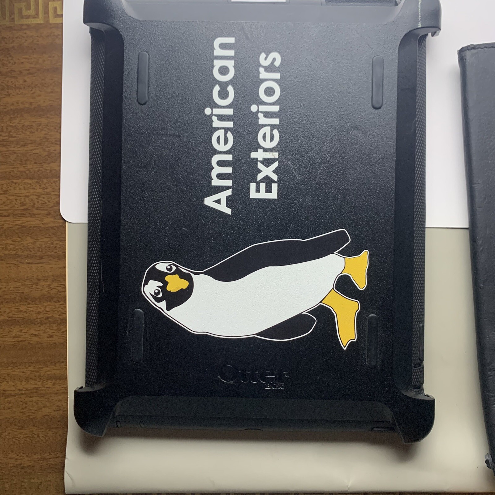 Lot of 2 Apple A1403 A1458 iPads 2nd & 4th Generation - ALL LOCKED - PARTS ONLY!