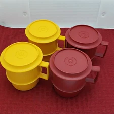 Vintage 4  Tupperware   10 oz. Coffee Mugs/Cups w/Handles+ Coasters Red / Yellow
