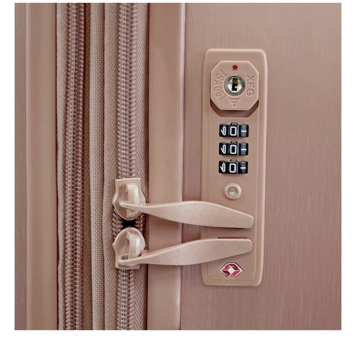 American Green Travel 3PC Luggage set (29”/25”/20”) 100 Polycarbonate