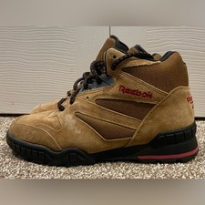 Vintage Reebok Women's Boots RA 32 TAE 26-2322 Sz 9 Hiking Shoes - Worn Once