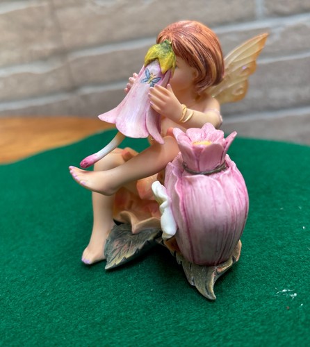 New In Box 2008 Munro Fae ReaLm Nail Polish Fairy Figurine Hand Made In China 3” - Picture 2 of 7