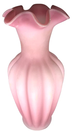 vintage Fenton Glass Vase Ribbed And Ruffled At The Top frosted