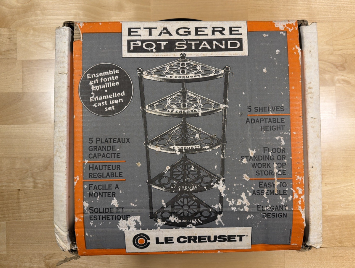 Support De Rangement 5 Niveaux Le Creuset, Fonte Noire Mousseline Mate – état Proche Du Neuf