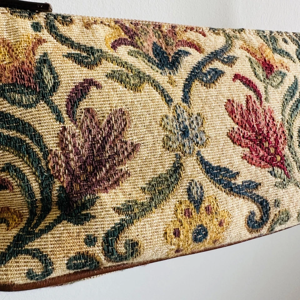Mini Bolso de Hombro Talbots Vintage Años 90 Hecho en Italia Tapiz Floral Borde de Cuero Foto 4 de 4
