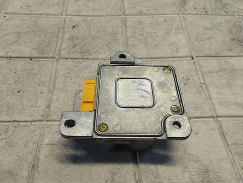 OPEL VECTRA B 36 Airbag-Steuergerät 90464705 1.60 Petrol 74kw 1996 18236541