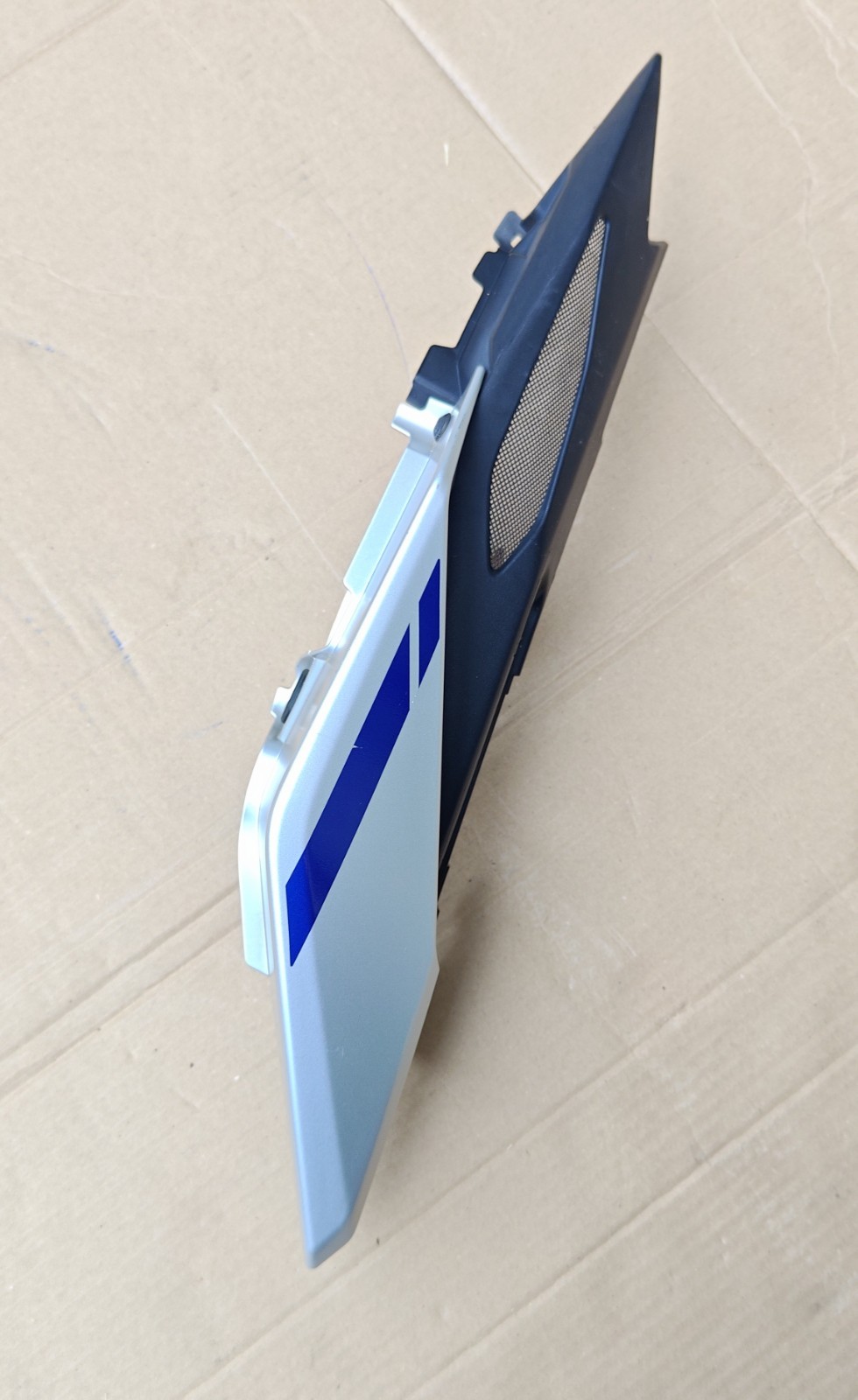 Carena Posteriore sinistra Yamaha MT09 2017 2018 2019 Fianchetto left cover side