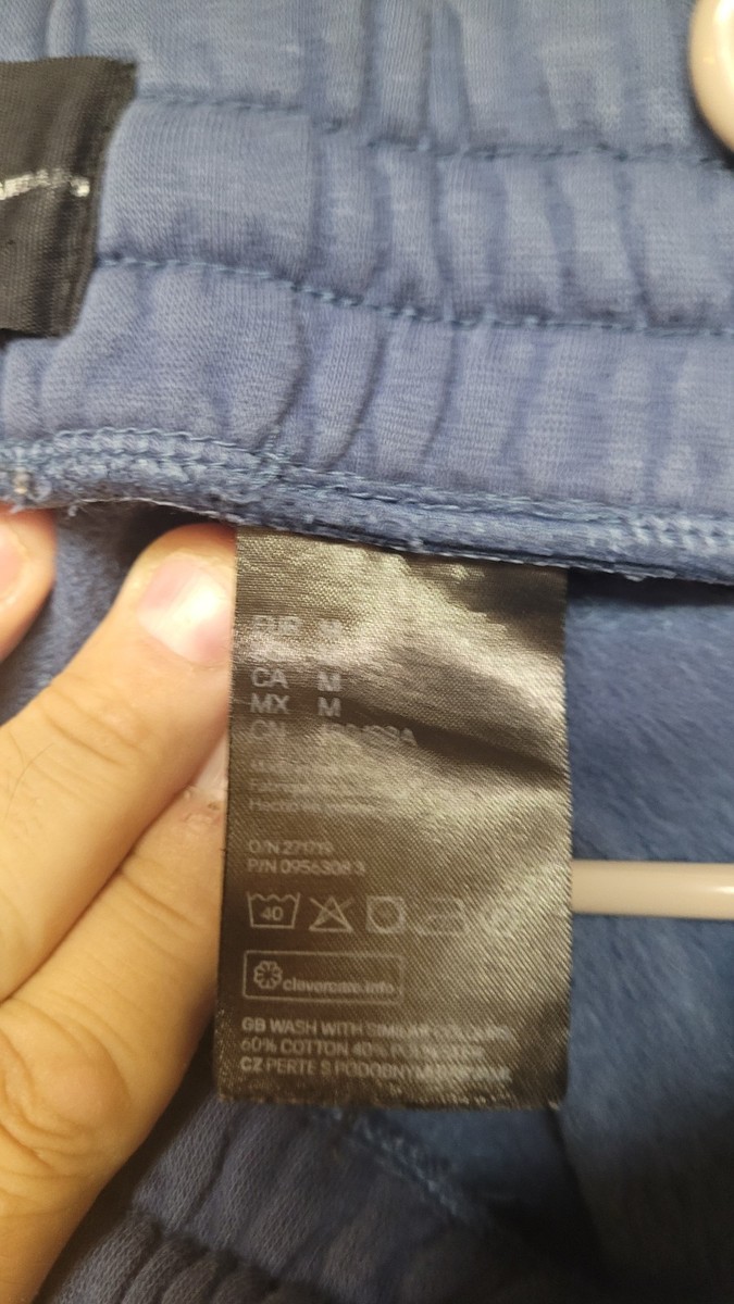 Grey H&M regular fit couple standard shorts size Medium men’s View 4