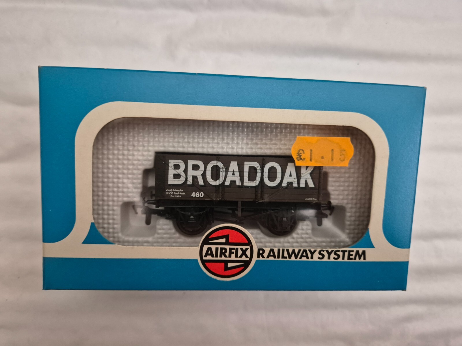 OO GAUGE AIRFIX RAILWAYS 7 PLANK WAGON BROADOAK BOXED 54381-3
