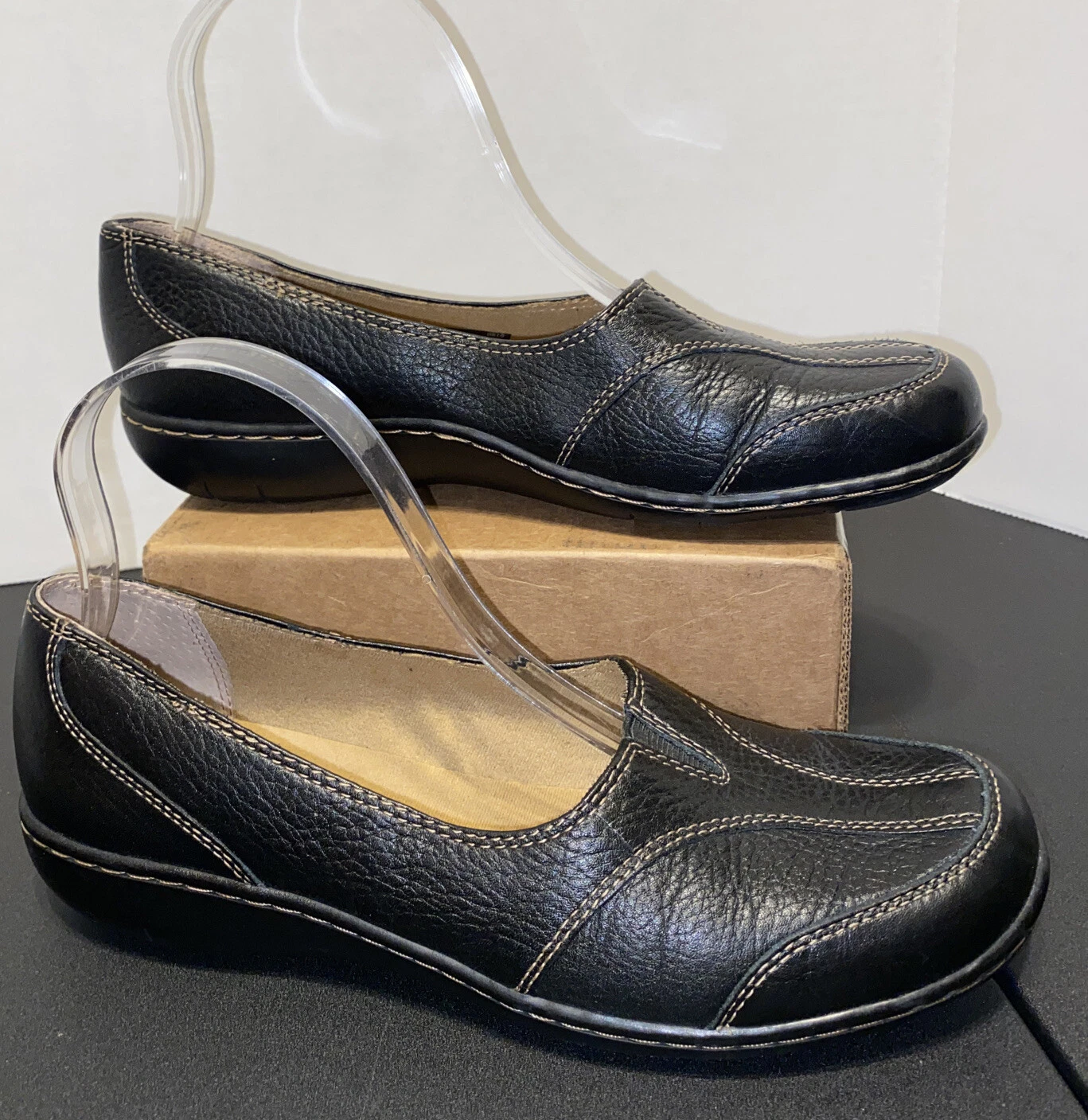 CLARKS Mocassini imbottiti casual slip on neri in pelle ciottolata taglia 8M #8668