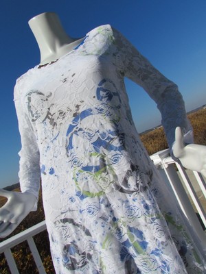NEW S dress Pyramid Collection peace sign white lace groovy white roses floral