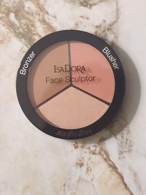 IsaDORA Face Sculptor Bronzer/ Blusher/Highlighter WARM PEACH   NEW & SEALED