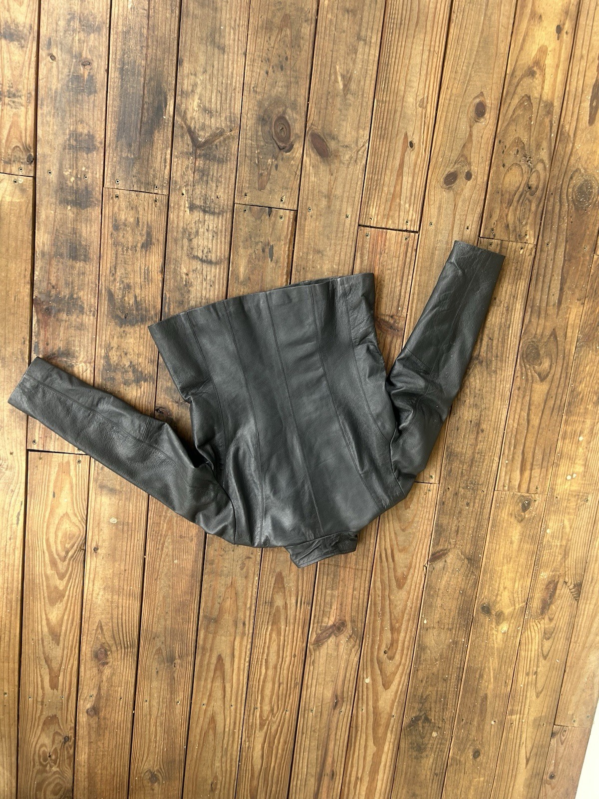 EMC Jacket - image 3