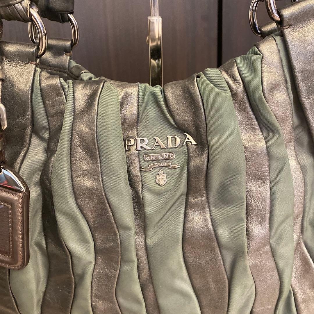 PRADA Pleated  Shoulder Bag thumbnail 7