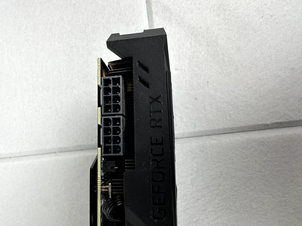 GIGABYTE RTX 2080 Ti 11GB GPU FOR PARTS- ARTIFACTING - Image 3 of 4