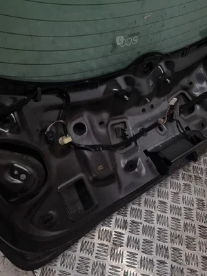 RENAULT MEGANE III Hatchback BZ0 Couvercle de Coffre 1.50 Diesel 110kw 33296531 - Photo 1/4