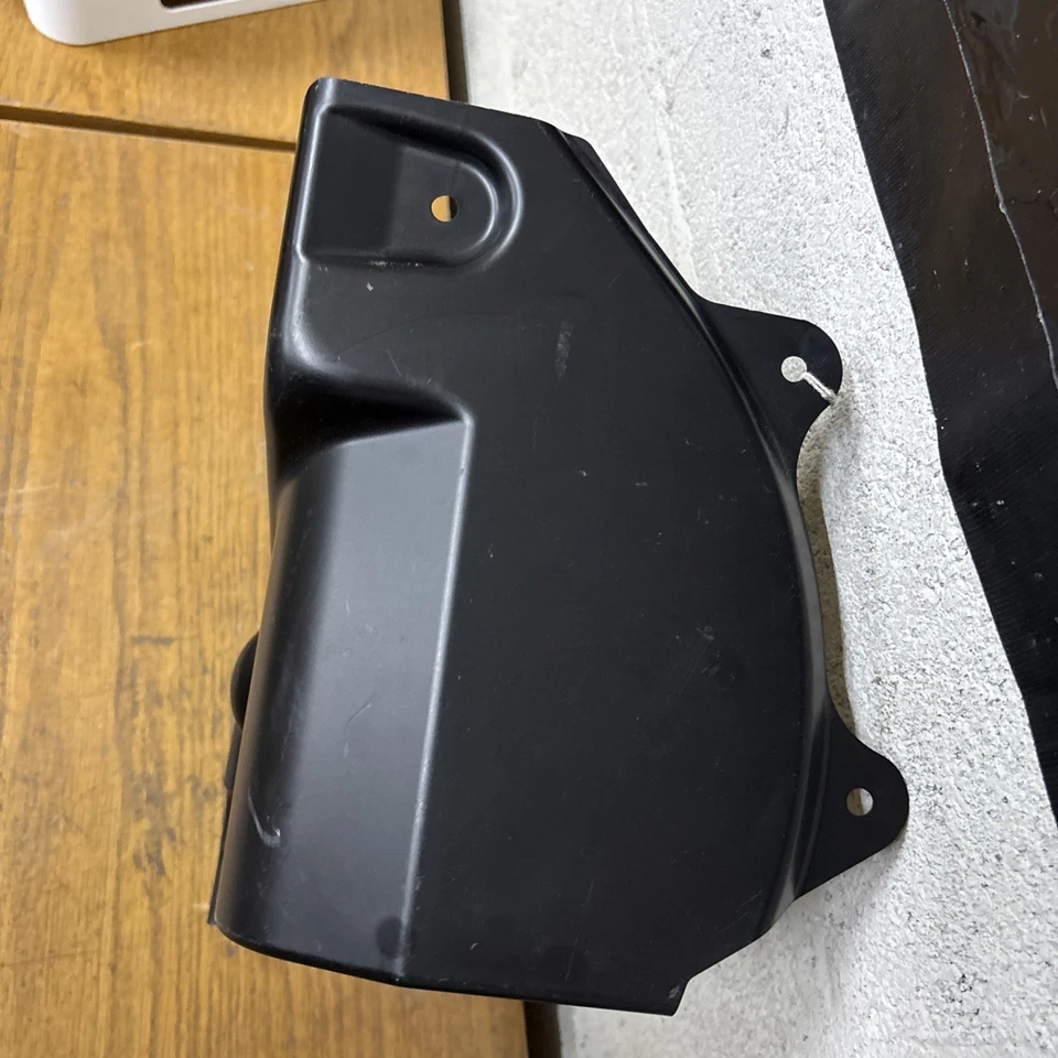 Capa de direção traseira esquerda Rolls Royce Ghost 2019-24 51757409799 #858 - Imagem 4 de 4