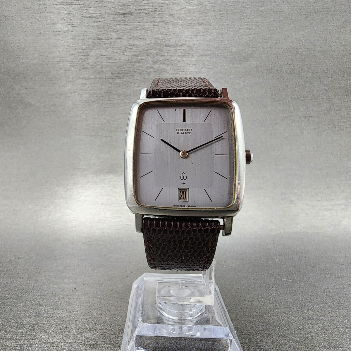 Seiko Tank Watch Men 30mm Silver Dial Silver Tone Date 2639-5020