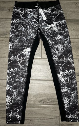 FITWEAR NEW ZEALAND. Full Blue Marble Print. Size LARGE WOMENS 10. 🔥NWT🔥