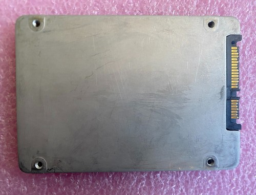 Intel X25-M 160GB SSDSA2M160G2GN 3Gb/s SATA 2.5" Solid State Drive - Picture 2 of 2