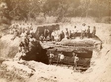 Roman aqueduct, digging the connecting tank, Torre delle Nocelle, - Old Photo