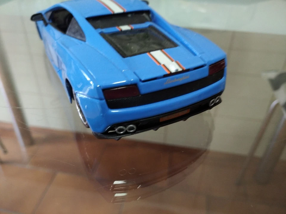 Modellino Lamborghini Gallardo Tuning in Ferro scala 1: 24 Azzurro. - Immagine 3 di 4