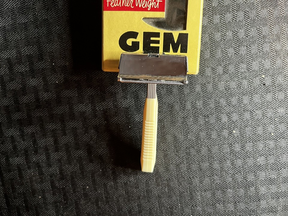 GEM Feather Weight SE Single Edge Safety Razor Vintage 1950s w/ Box