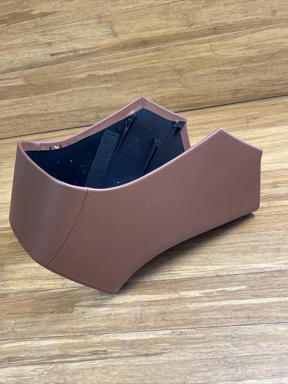 Maserati Levante 2017-2020 REAR Center console